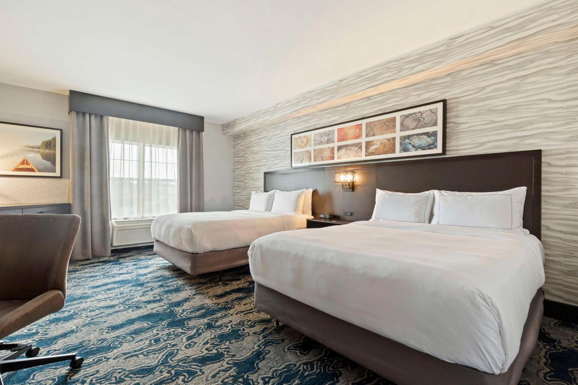 Doubletree By Hilton Front Royal Blue Ridge Shadows Hotel Eksteriør billede